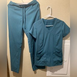 Greys anatomy scrub set Small top xs bottom